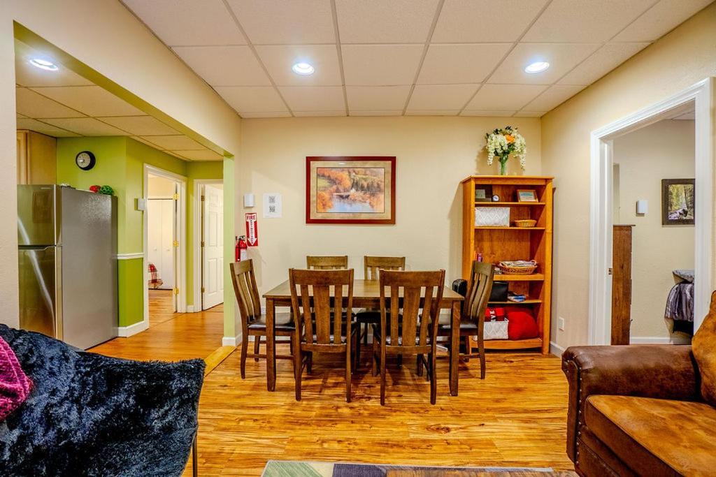Hidden Gem, 3 Bed Cozy Condo - Dogs Welcomed Бейфийлд Екстериор снимка